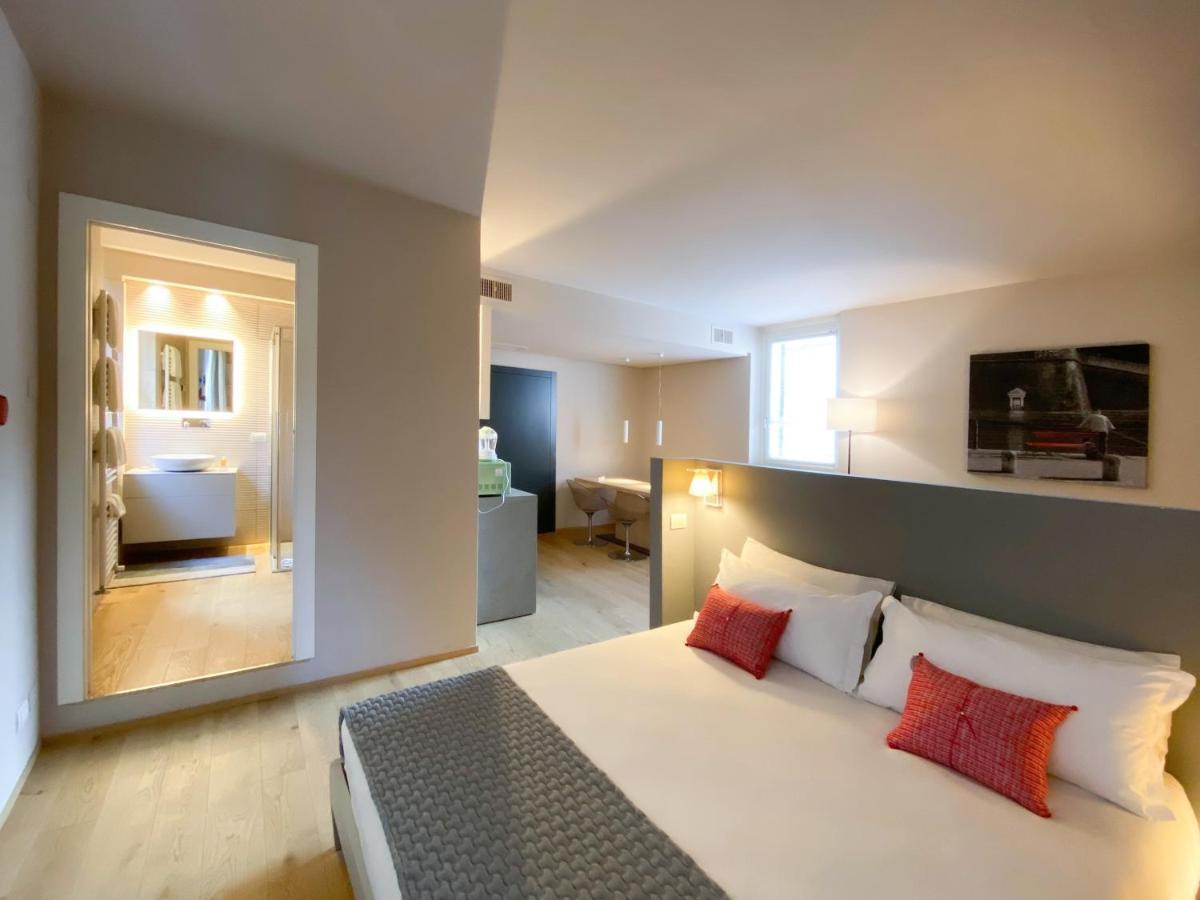 Time To Be - Luxury Apartments Centro Storico Peschiera del Garda Dış mekan fotoğraf