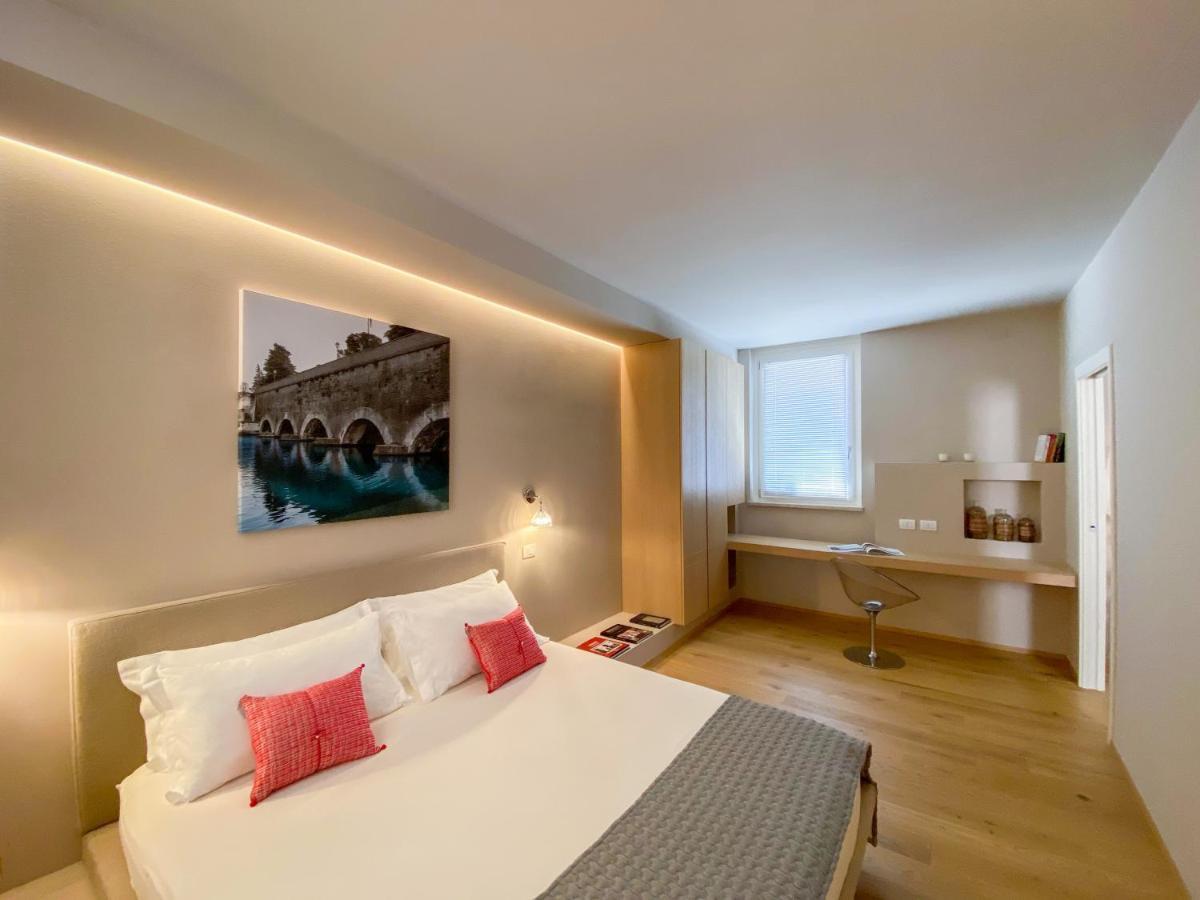 Time To Be - Luxury Apartments Centro Storico Peschiera del Garda Dış mekan fotoğraf